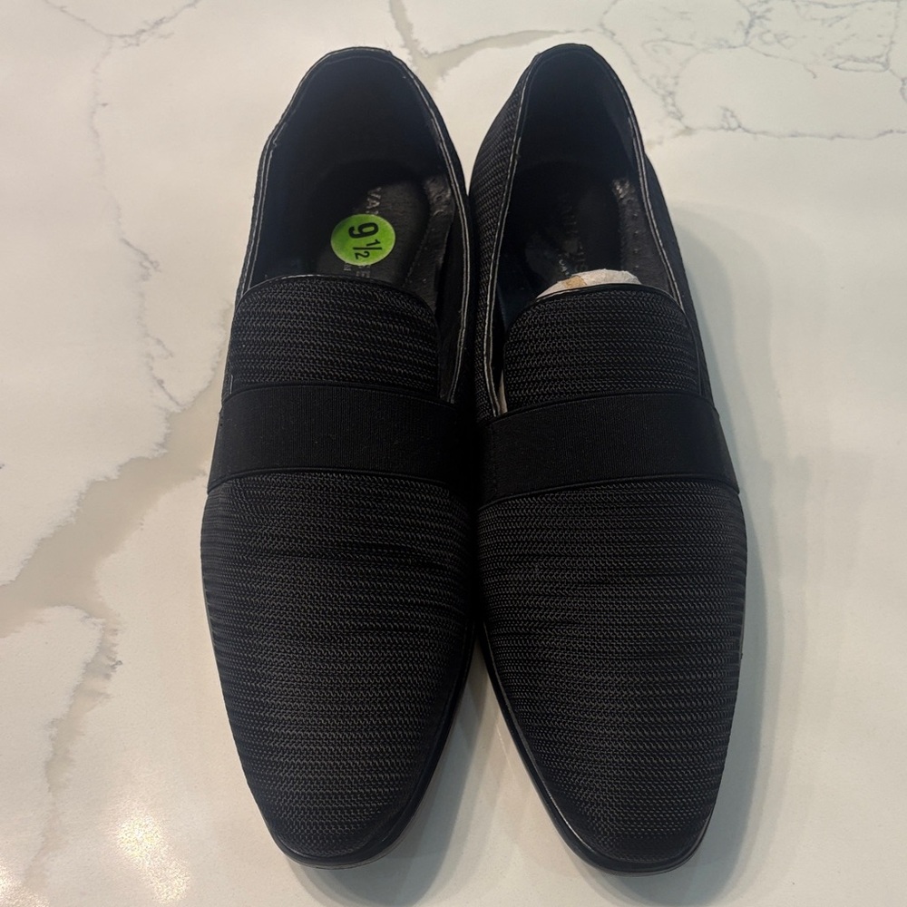 Van Heusen Black Men's Slip-On Loafers